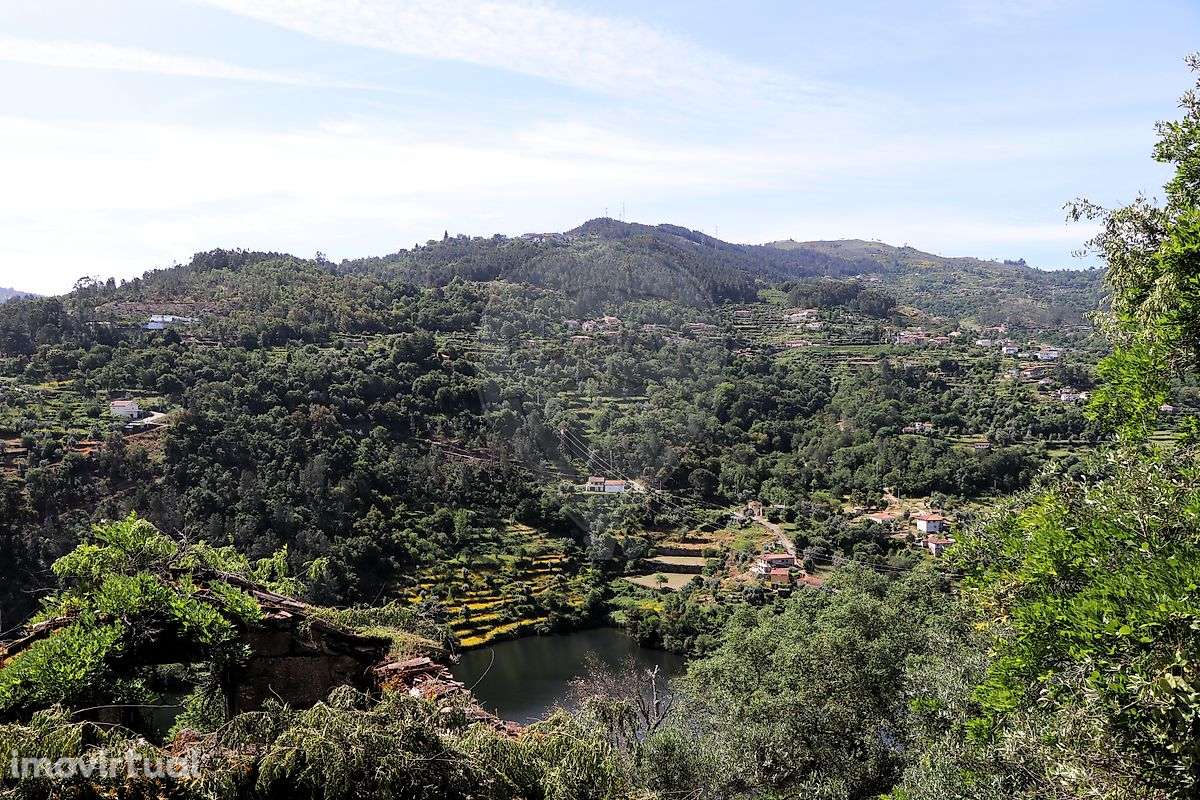 Terreno  para venda - Grande imagem: 2/5