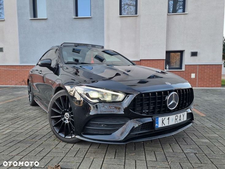 Mercedes-Benz CLA 220 4-Matic AMG Line 7G-DCT - 3