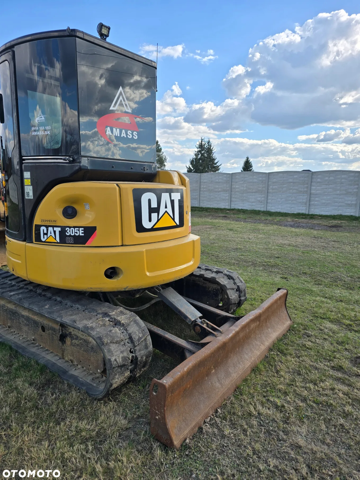 Caterpillar - 5