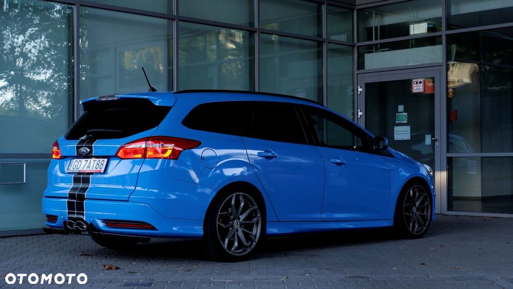 Ford Focus 2.0 TDCi ST PowerShift - 4