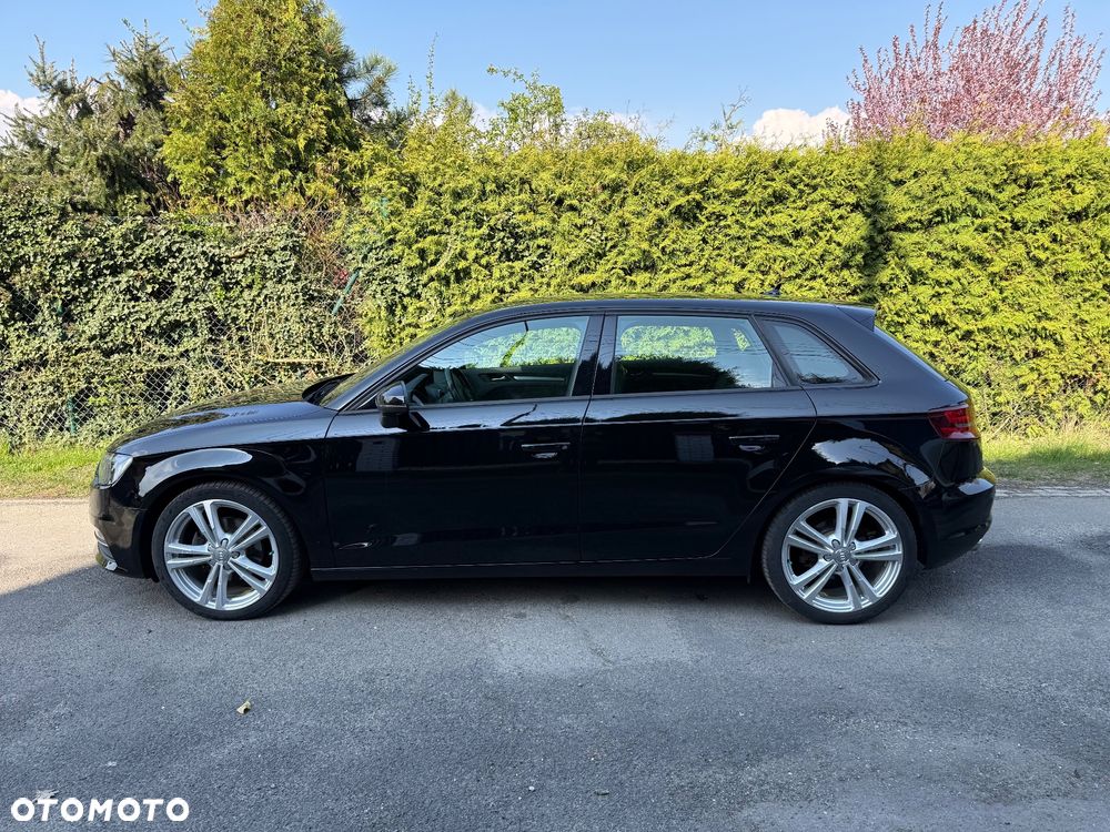 Audi A3 Sportback 1.4 TFSI S line Sportpaket - 5