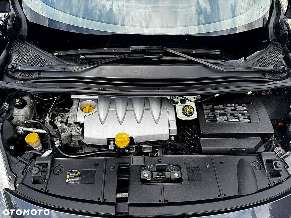 Renault Scenic - 17
