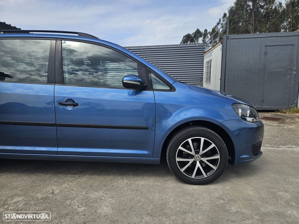 VW Touran 1.6 TDI Blue.Trendline 7L - 9
