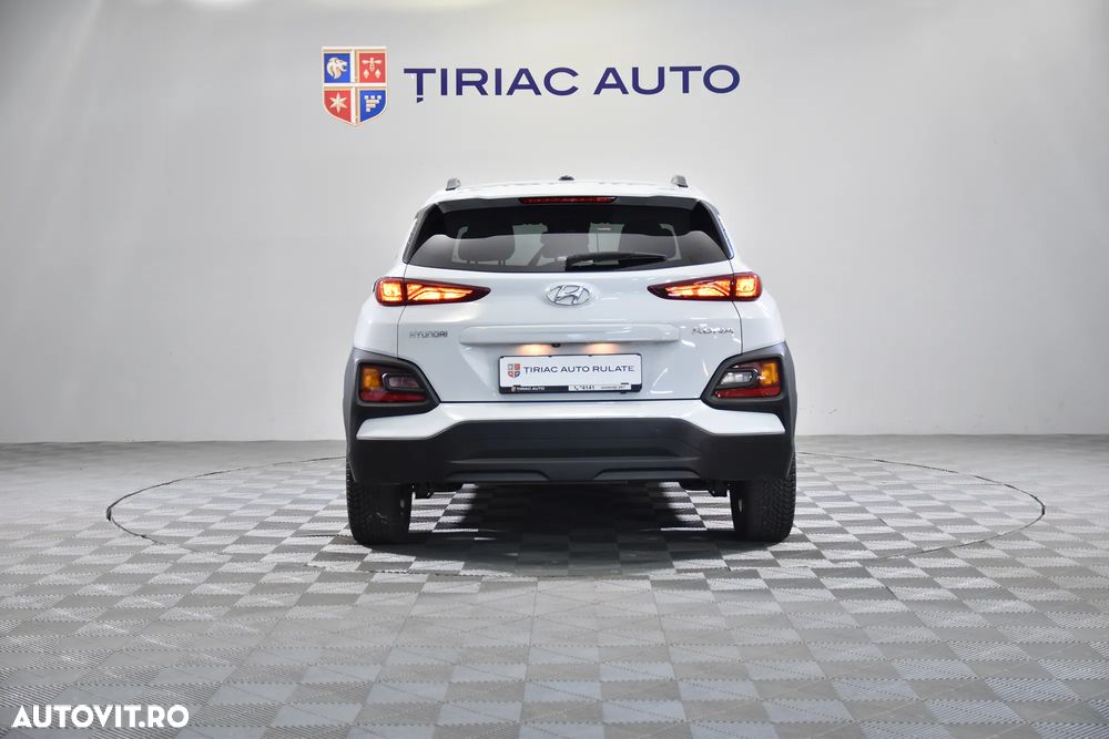 Hyundai KONA - 5