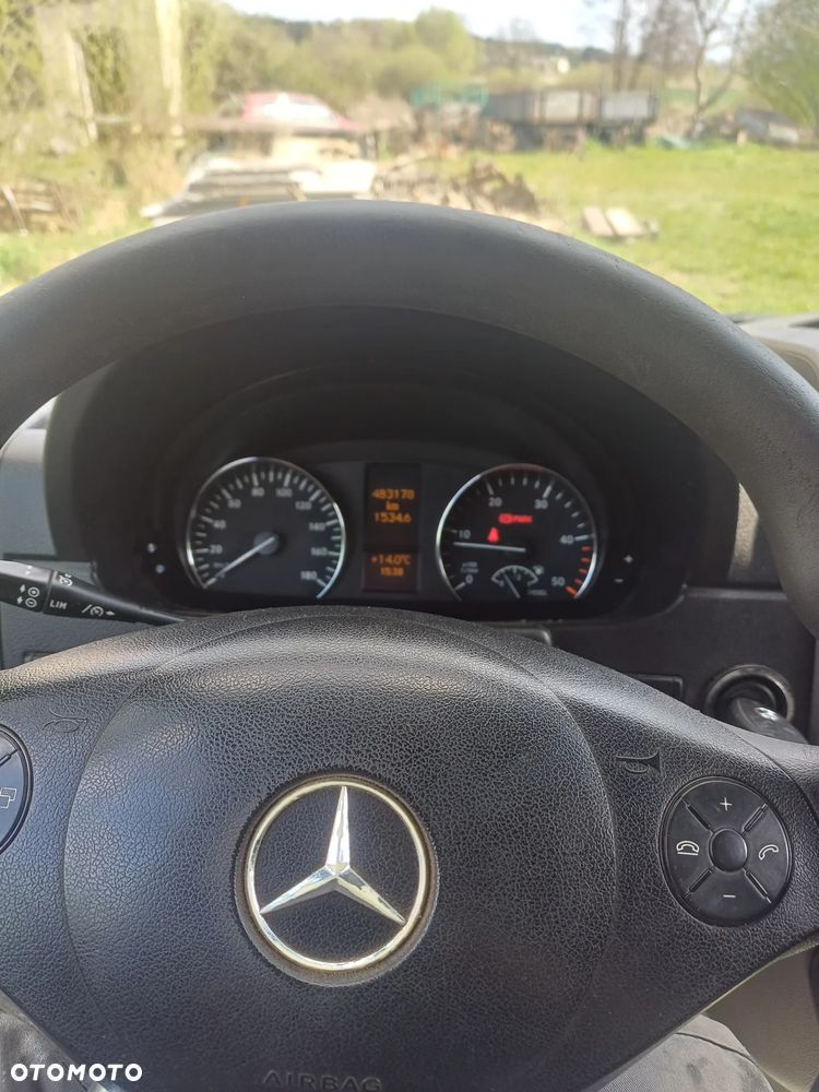 Mercedes-Benz Sprinter - 5