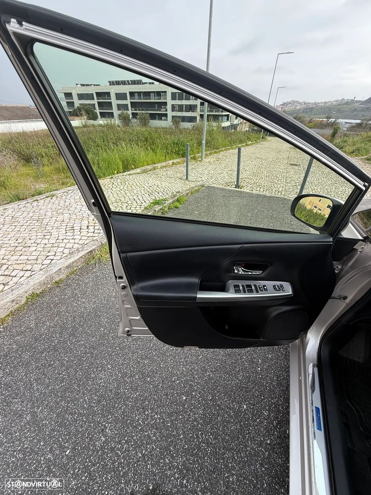 Toyota Prius+ 1.8 Luxury Touch&Go - 12