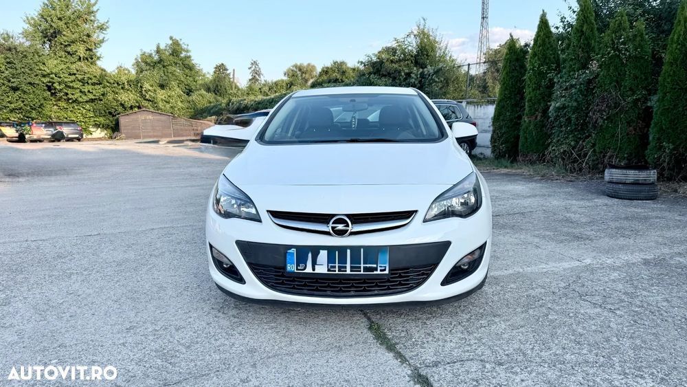 Opel Astra 1.4 Turbo ECOTEC Enjoy - 2