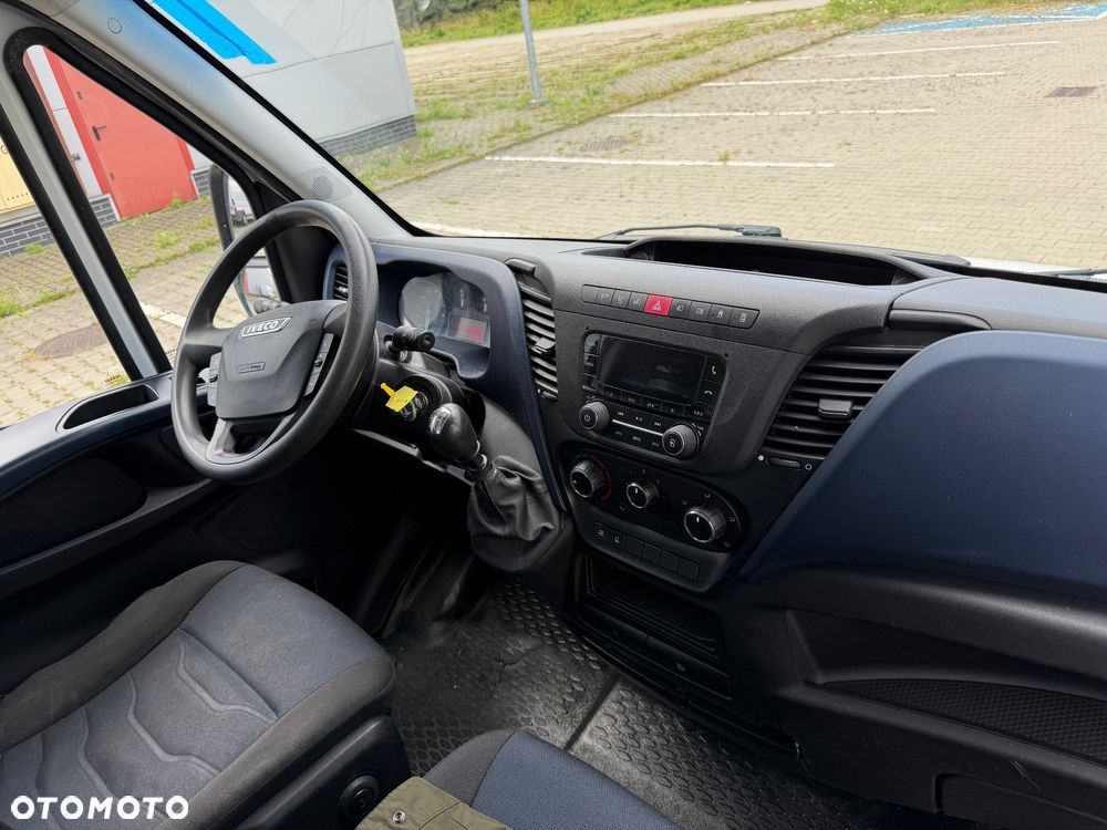Iveco DAILY 35S14 - 18