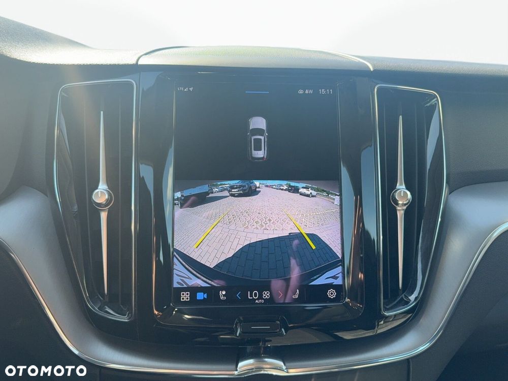 Volvo XC 60 - 25