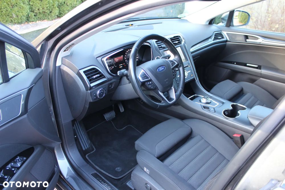 Ford Mondeo 2.0 EcoBlue Titanium - 10
