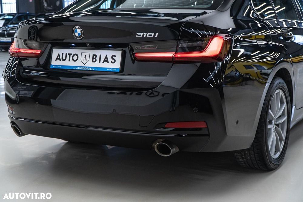 BMW Seria 3 318i Aut. - 14