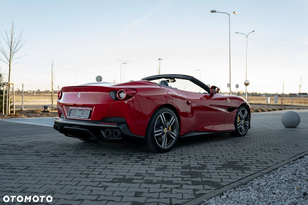 Ferrari Portofino - 28