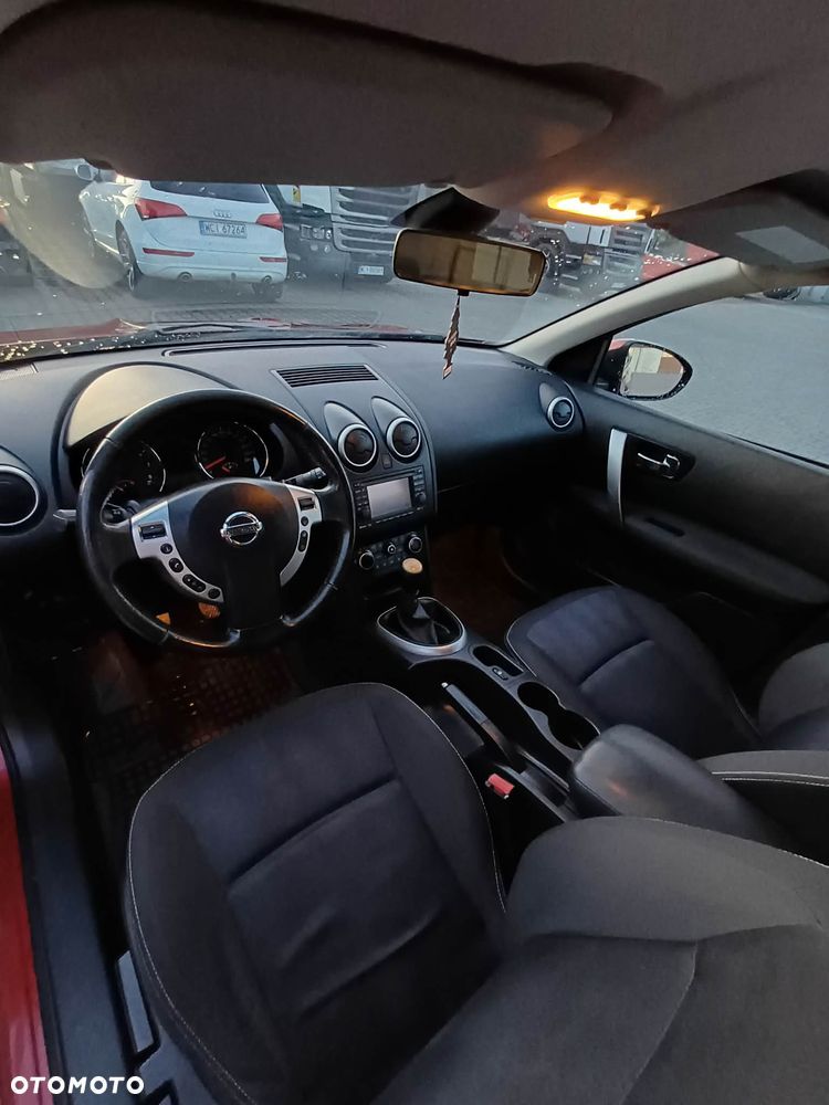Nissan Qashqai - 9