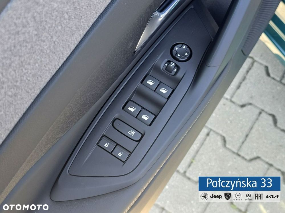 Peugeot 308 - 13