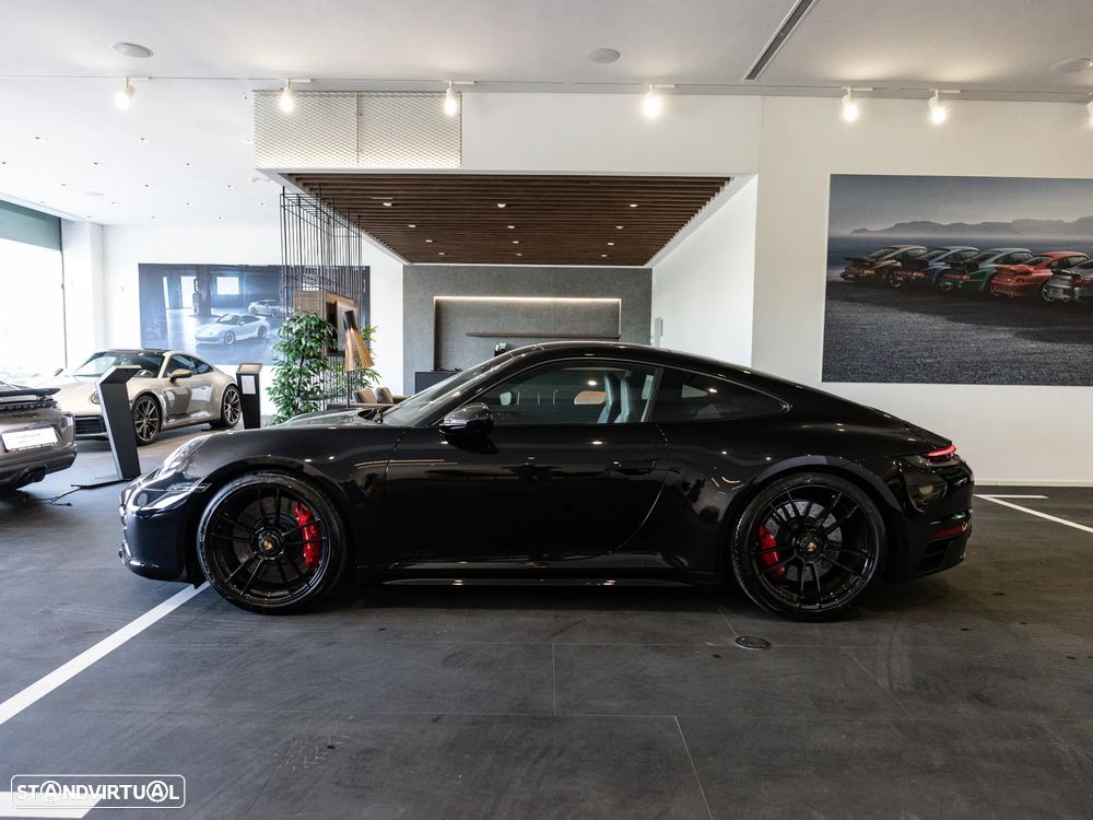 Porsche 911 (992) Carrera GTS PDK - 4