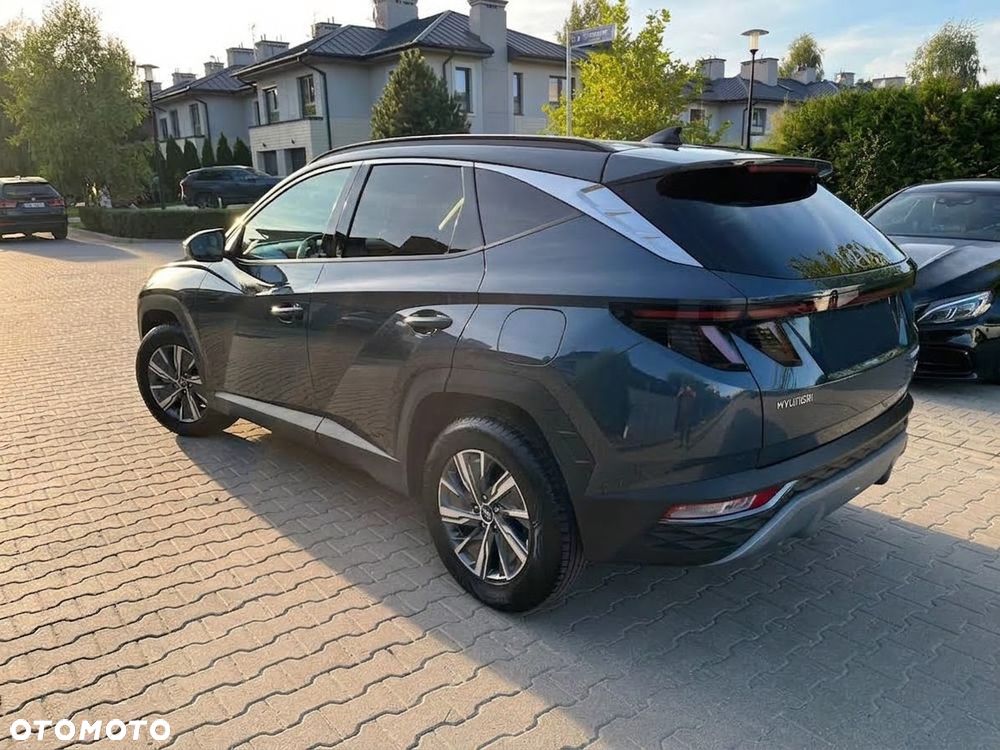Hyundai Tucson - 2