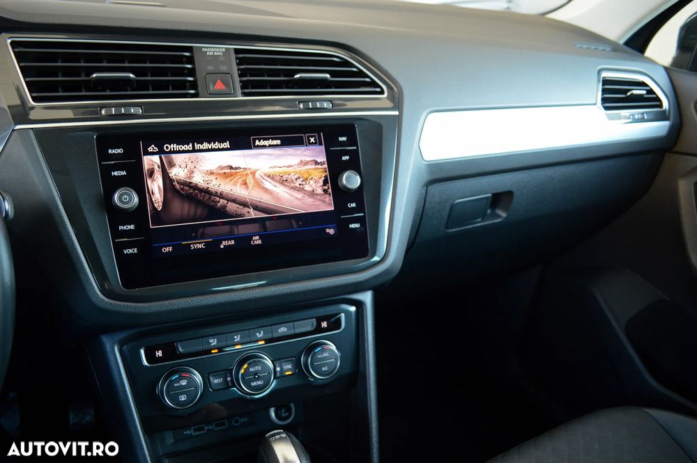 Volkswagen Tiguan 2.0 TDI SCR DSG 4Motion R-Line - 33