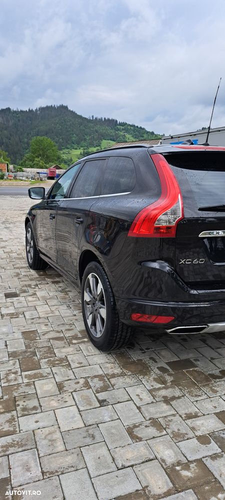 Volvo XC 60 D4AWD Momentum - 6