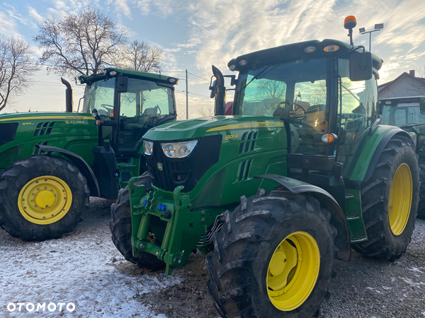 John Deere 6105R