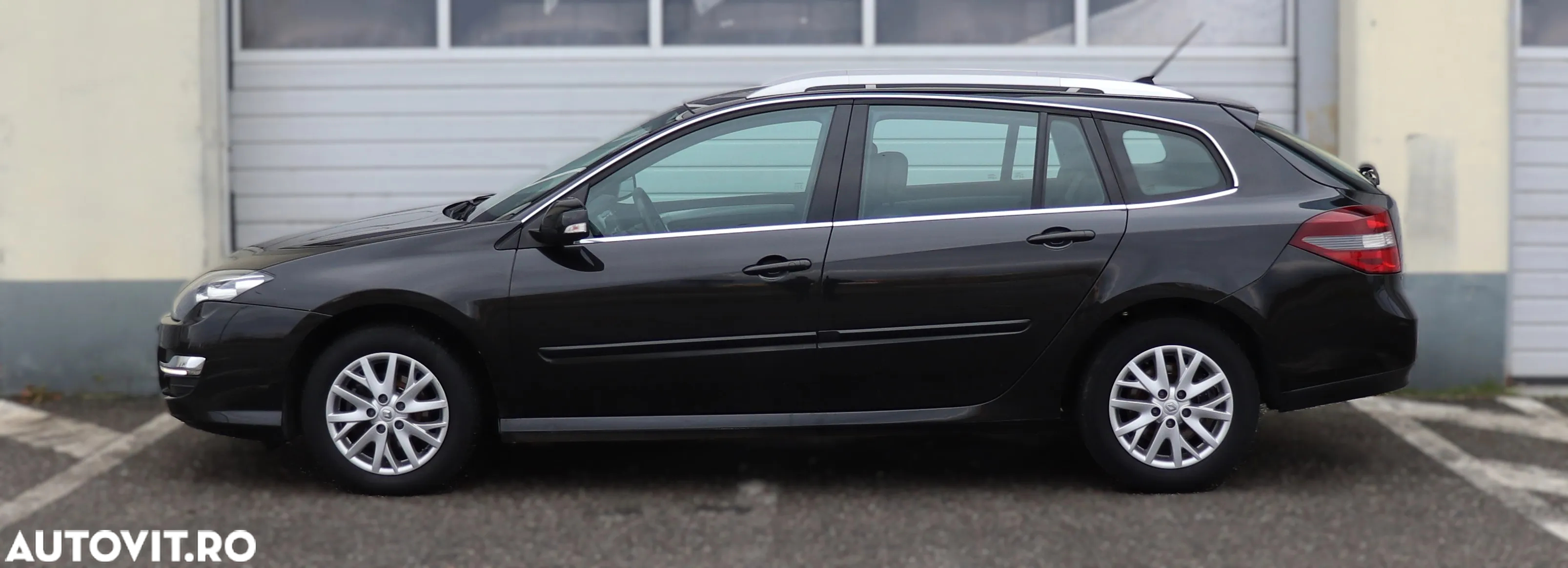 Renault Laguna dCi 110 FAP Limited - 22