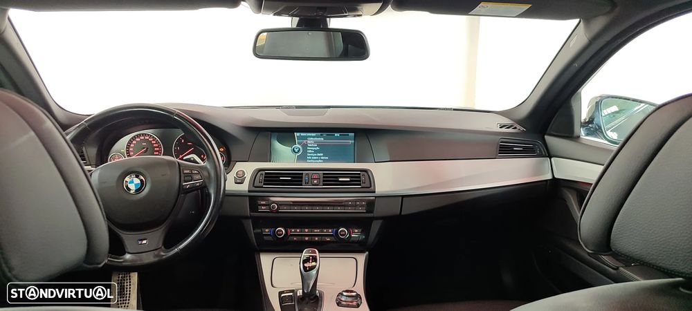 BMW 535 d Pack M Auto - 29