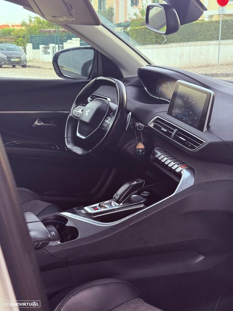 Peugeot 5008 1.6 BlueHDi GT Line EAT6 - 18