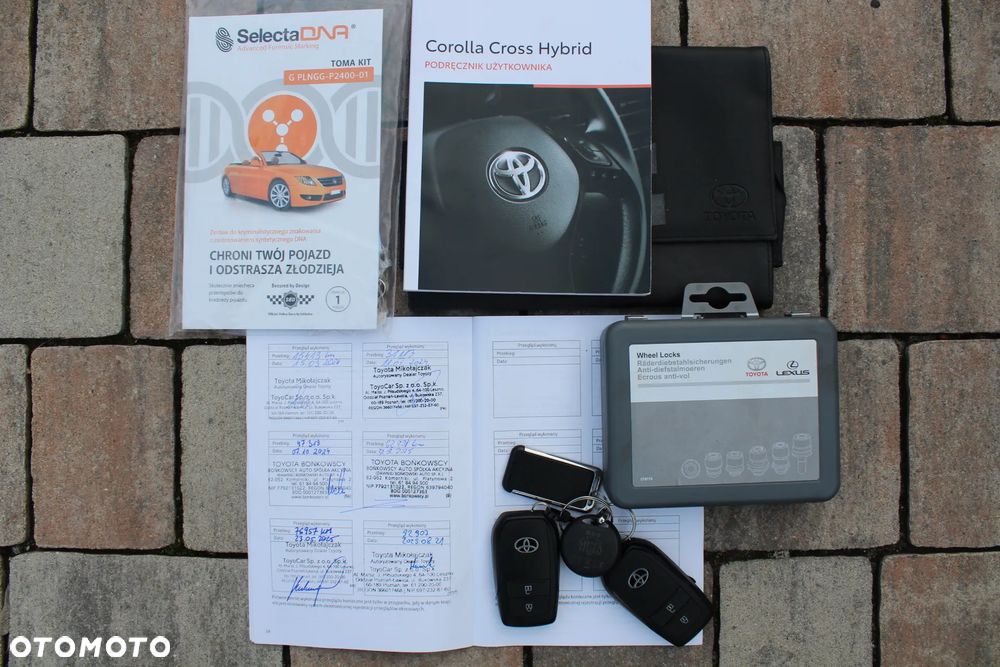 Toyota Corolla Cross 2.0 Hybrid Comfort - 15