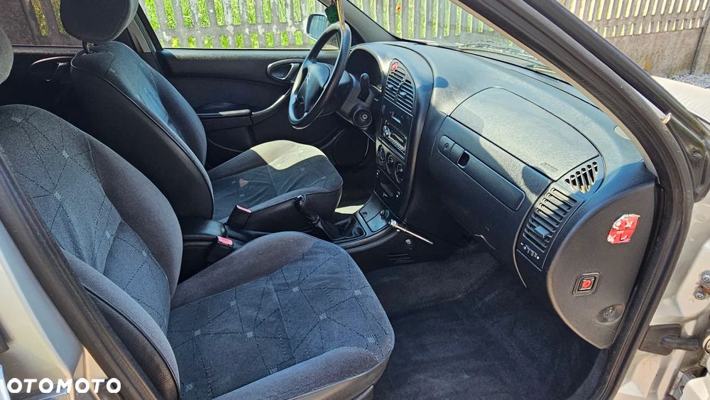 Citroën Xsara 1.6i SX - 8