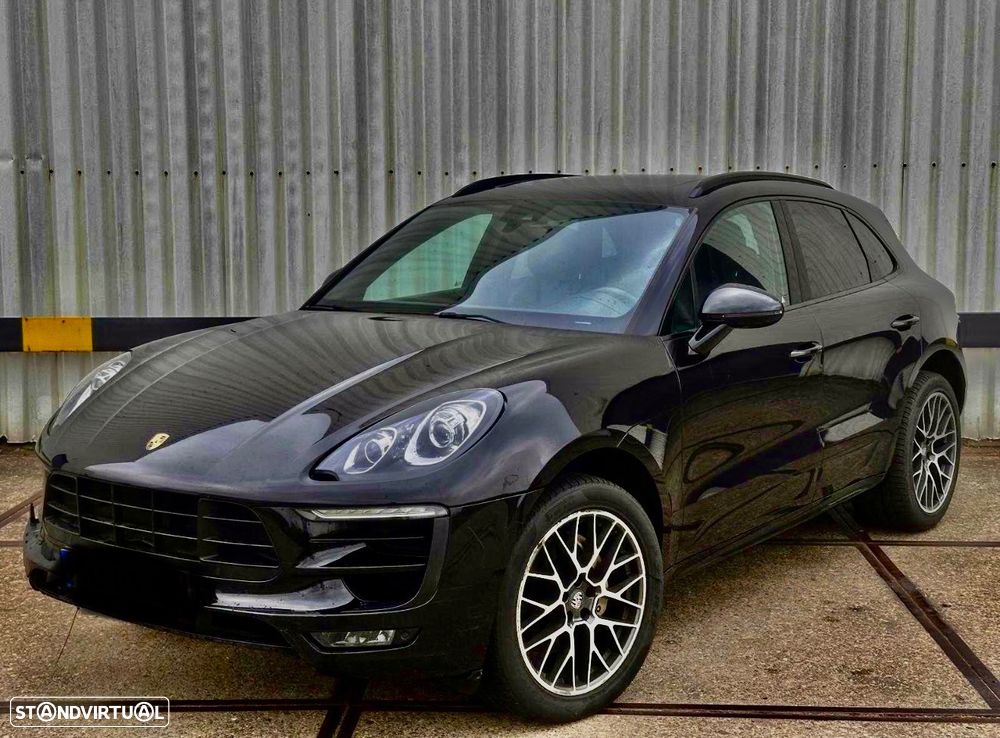 Porsche Macan - 1