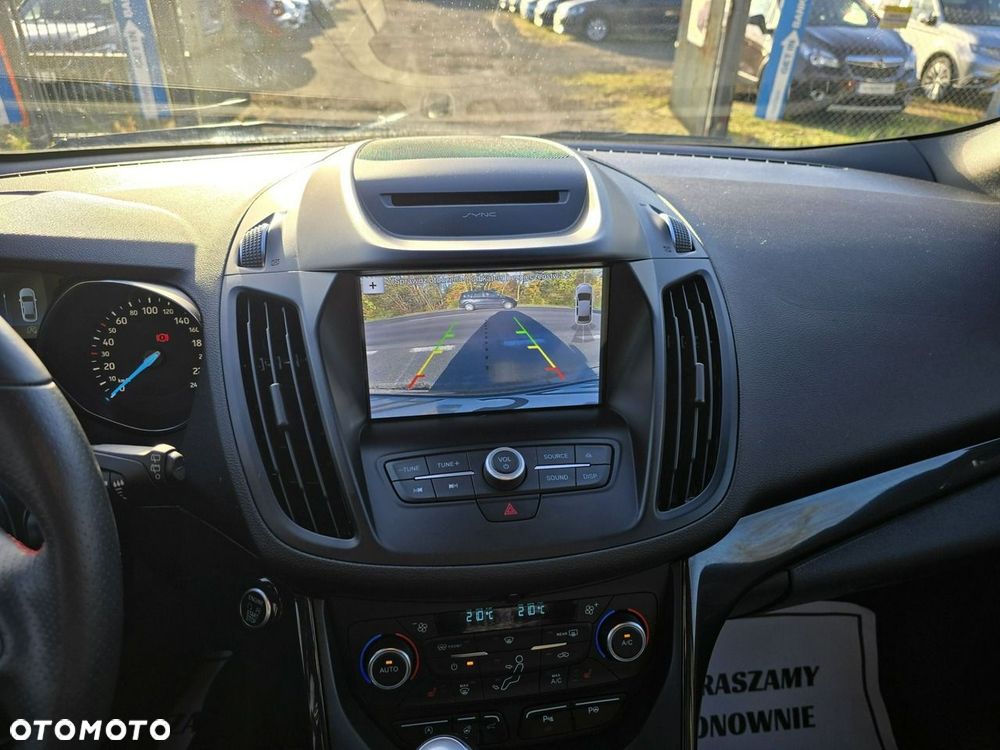 Ford Kuga - 25