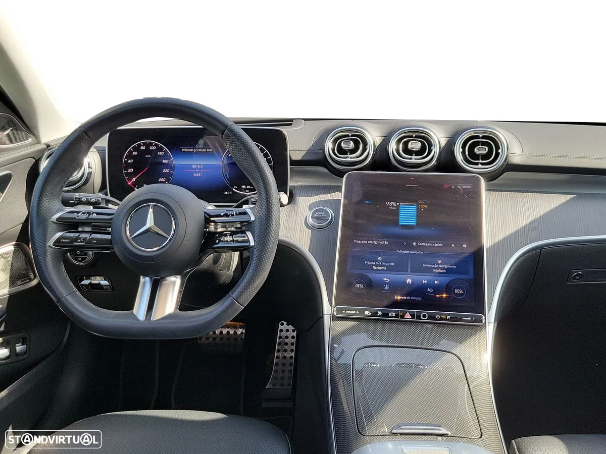 Mercedes-Benz C 300 e AMG Line - 13