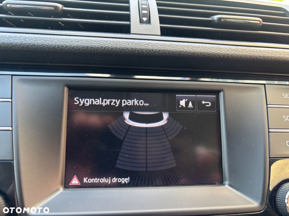 Skoda Fabia 1.0 MPI Joy - 35
