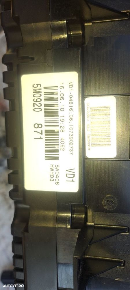 Ceasuri bord VW Golf 6 Plus diesel  benzina 5M0 920 860, C și 871 - 3