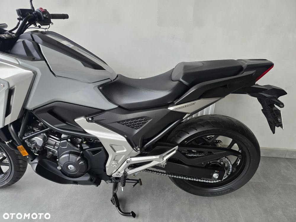 Honda NC - 20