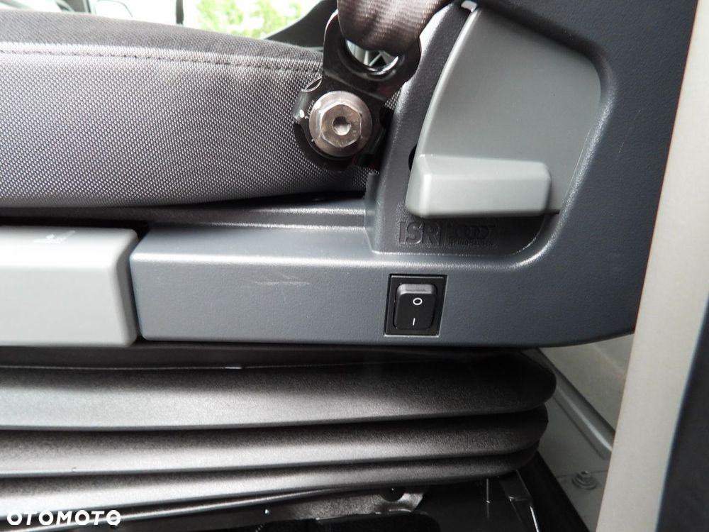 Renault MASTER PLANDEKA 10 PALET TEMPOMAT NAWIGACJA LEDY PNEUMATYKA KLIMATYZACJA  165KM - 28