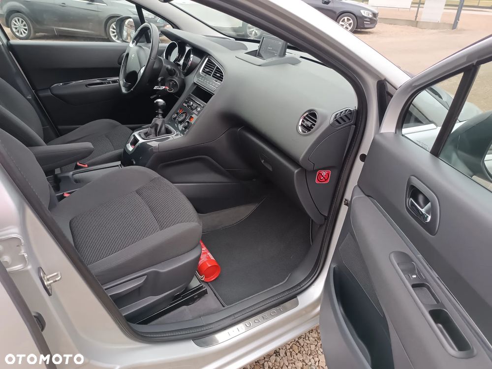 Peugeot 5008 HDI 115 Business-Line - 18