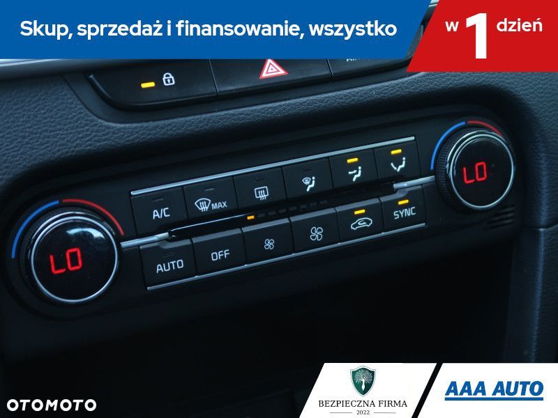 Kia Ceed - 17