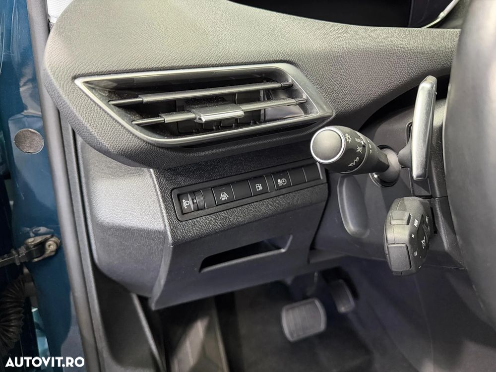 Peugeot 3008 225 e-EAT8 Allure Pack - 22