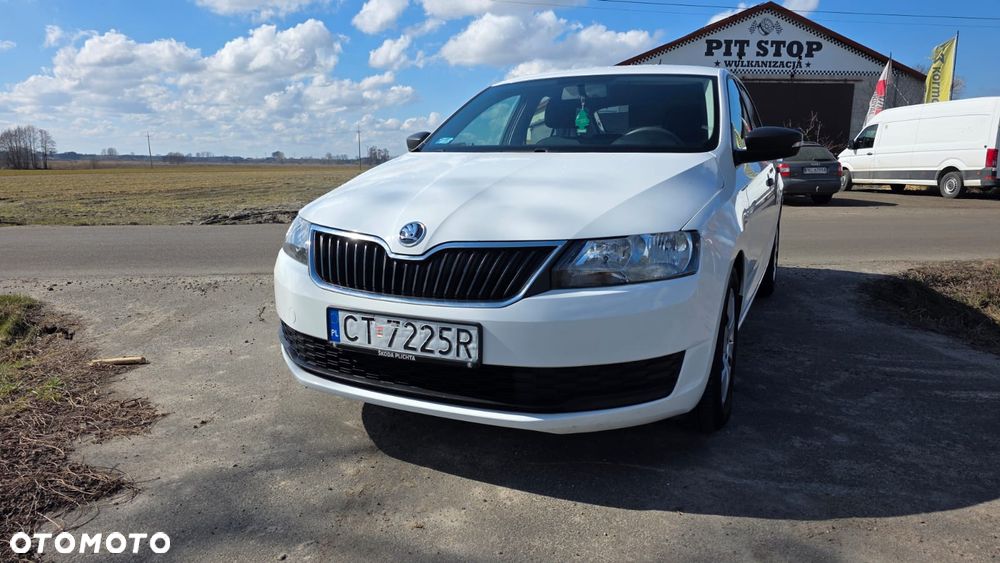 Skoda RAPID - 7
