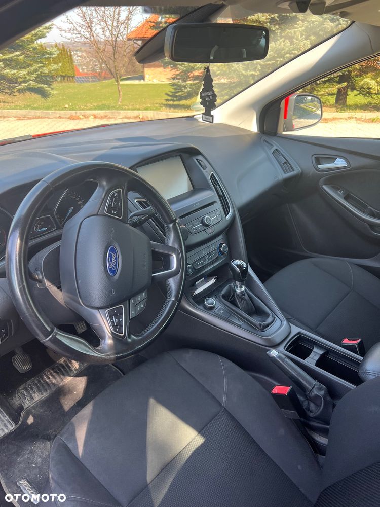 Ford Focus 1.5 TDCi Trend - 8