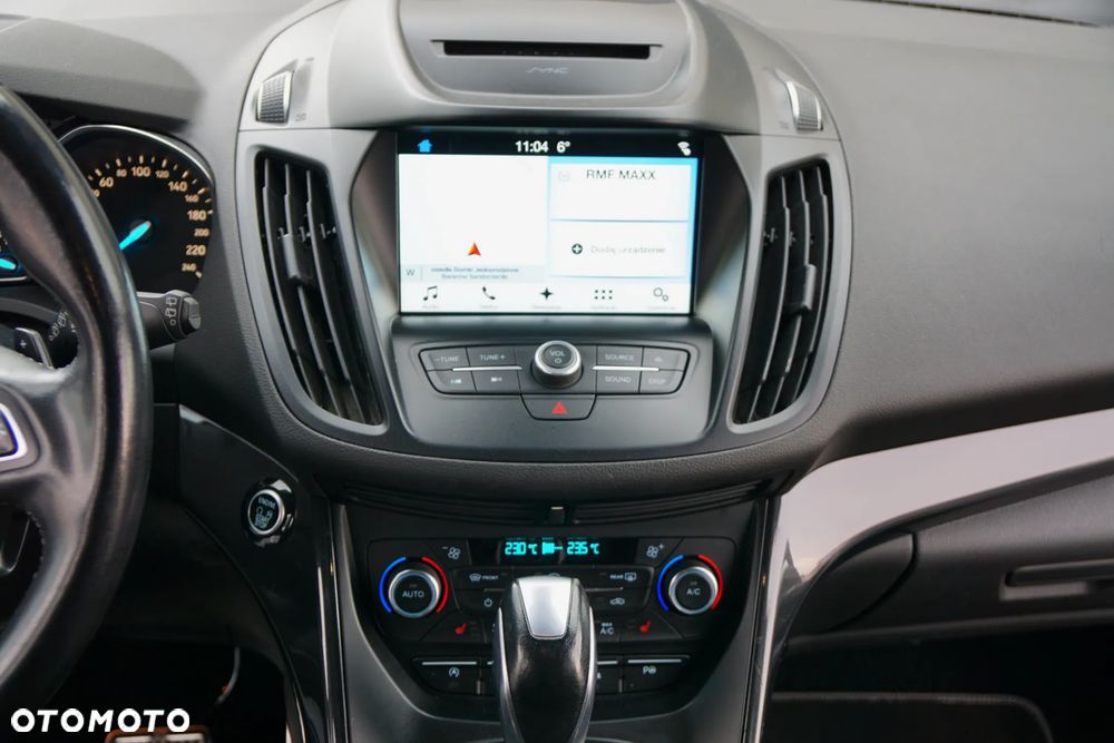 Ford Kuga 2.0 TDCi AWD ST-Line - 33