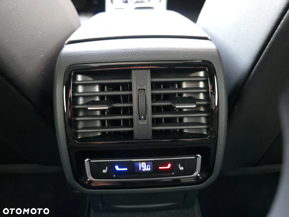 Volkswagen Arteon 2.0 TSI R-Line DSG - 16