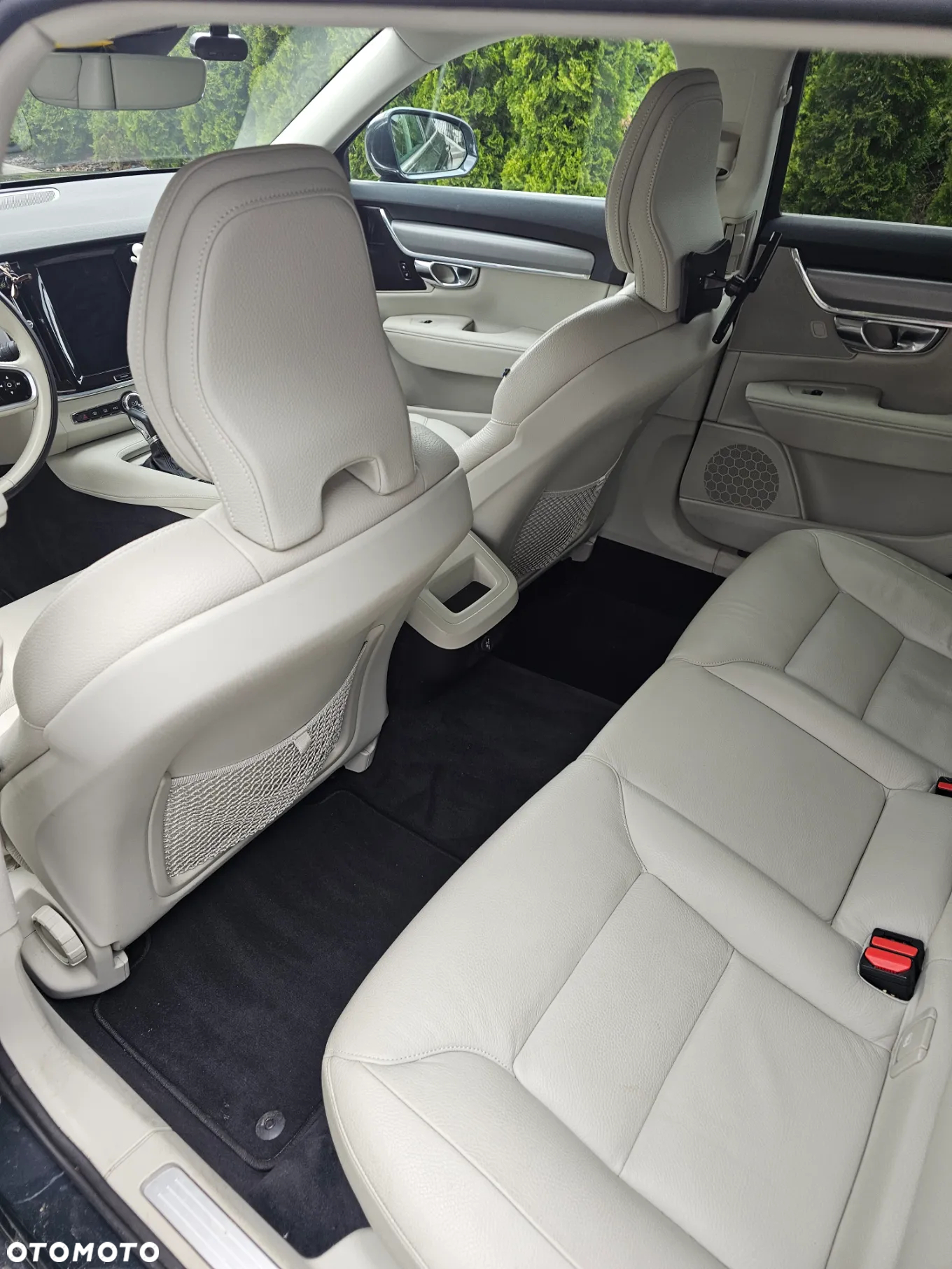 Volvo V90 D4 Geartronic Momentum - 17