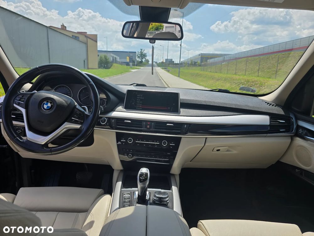 BMW X5 xDrive25d - 18