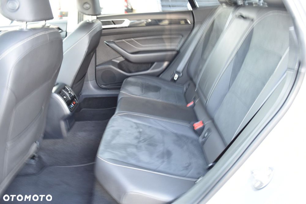 Volkswagen Arteon 2.0 TSI 4Motion Elegance DSG - 33