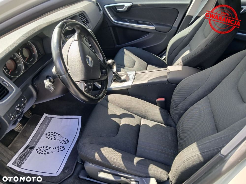Volvo V60 - 15