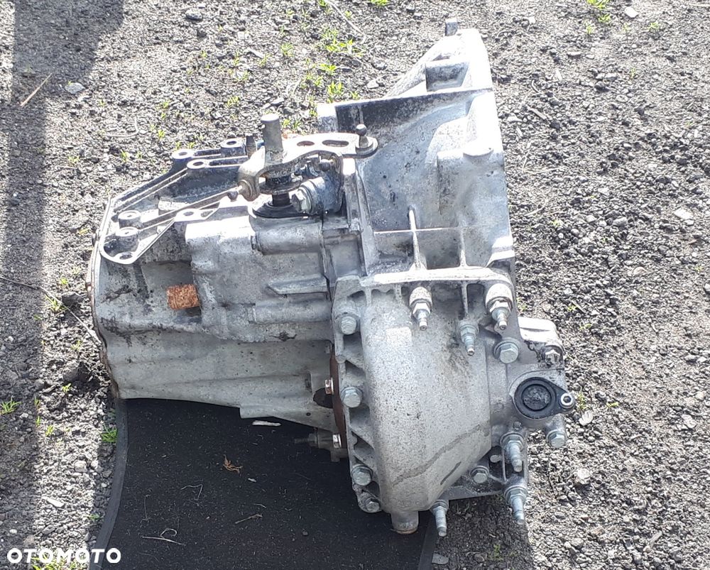 PEUGEOT 407 części Fotele Drzwi silnik skrzynia zawieszenie - 28