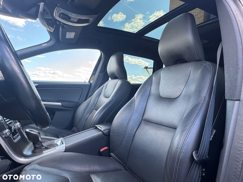 Volvo XC 60 D4 Geartronic Summum - 10