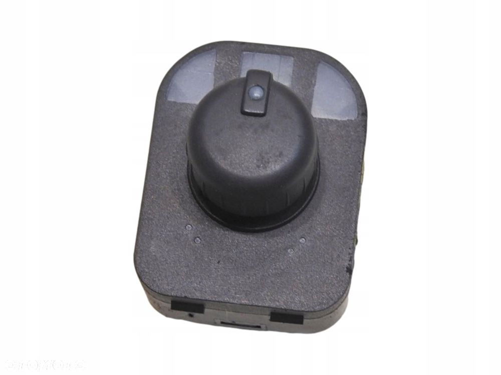 PRZYCISK REGULACJI LUSTEREK AUDI A3 8P 8E0959565 - 1