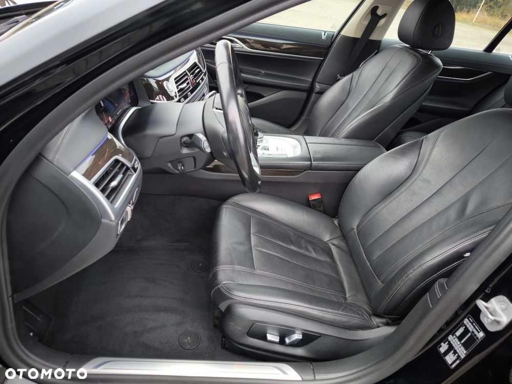 BMW Seria 7 730d - 16